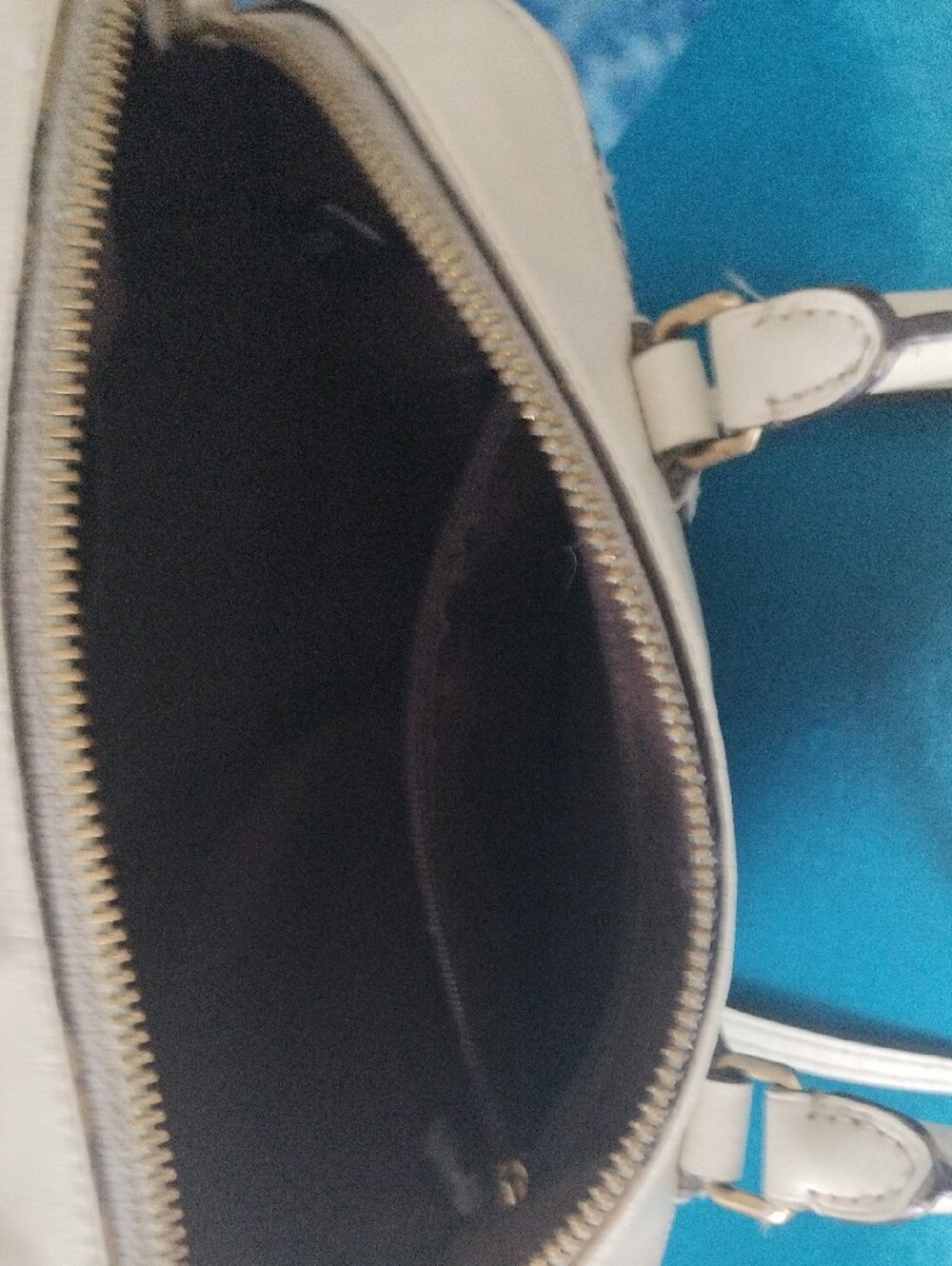 Coach Cream and Black Chevron Satchel/Crossbody Bag Vintage! - Picture 6 of 9